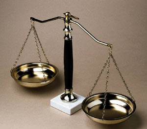 Balança, símbolo das leis que remetem a igualdade.
